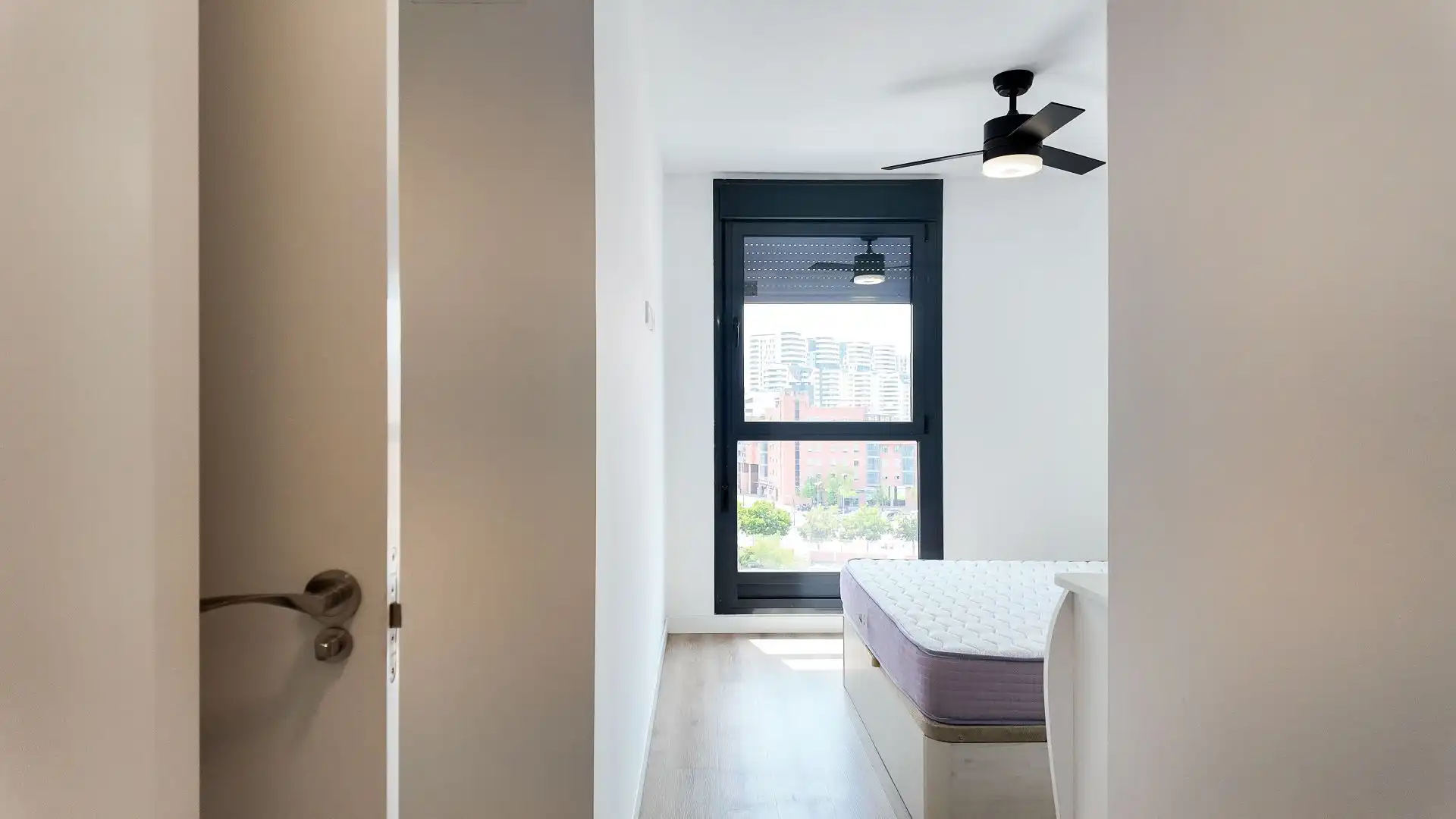 Flat for rent in Ciutat de les Ciències i de les Arts - Justicia