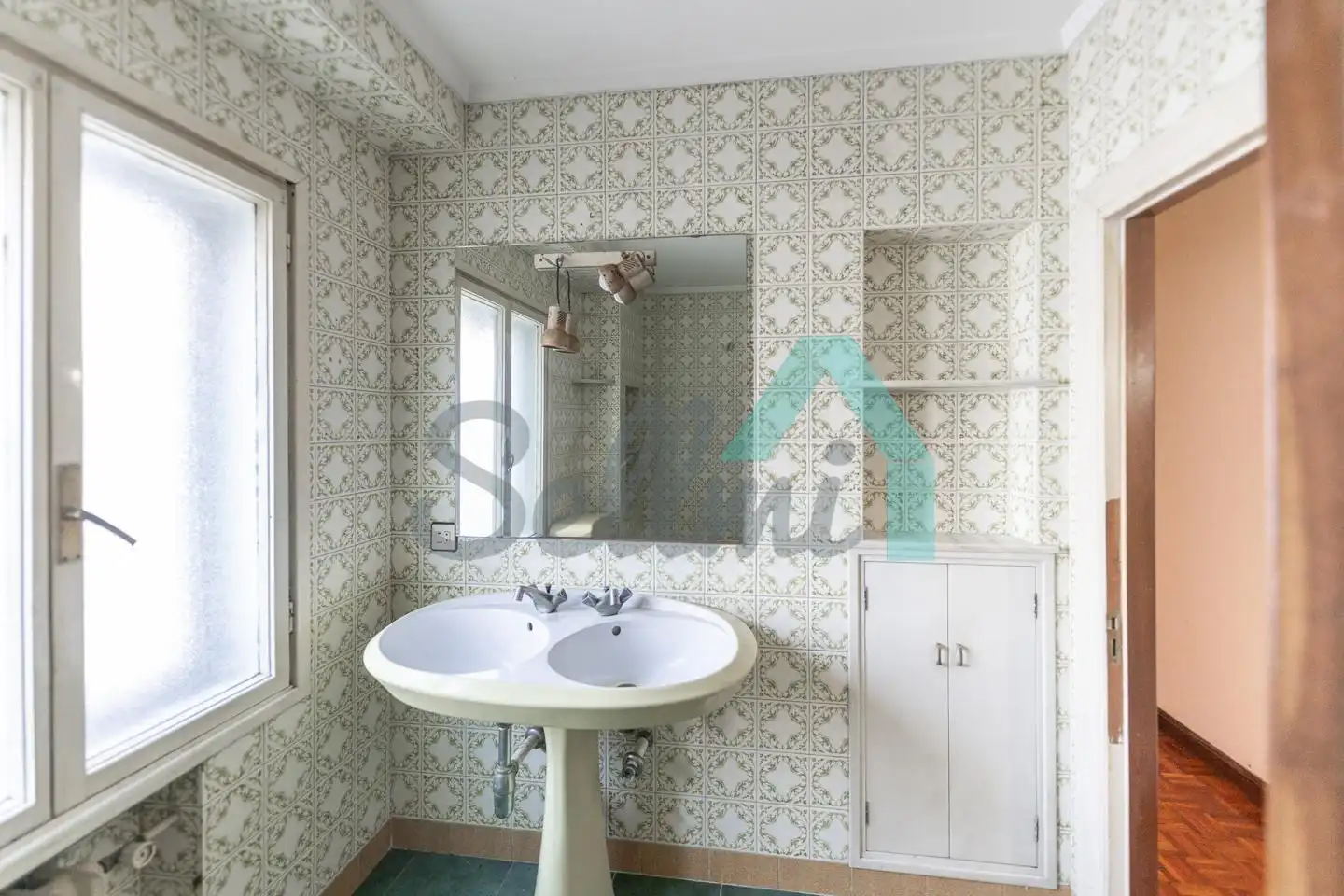 Bathroom of Flat for sale in Gijón   with Heating, Parquet flooring and Terrace