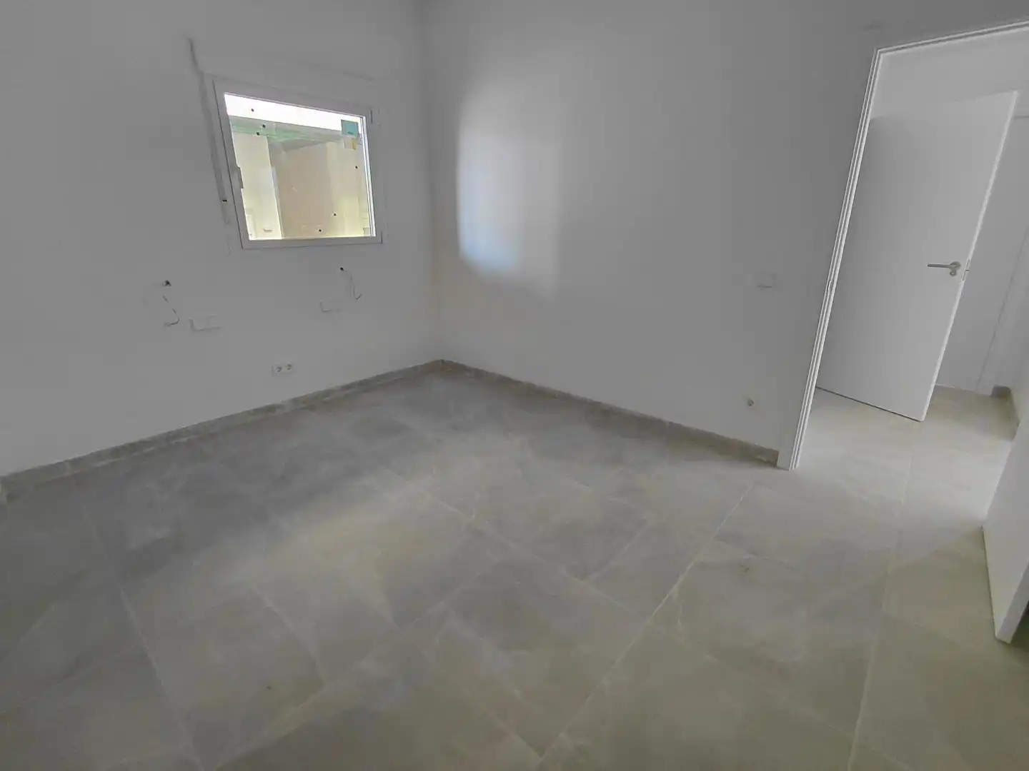 Bajo con jardín en venta en Calle Pintor Miquel Vives, imagen 14