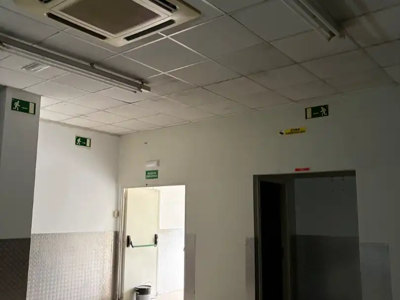 Local de lloguer en Soutomaior amb Aire condicionat i Calefacció