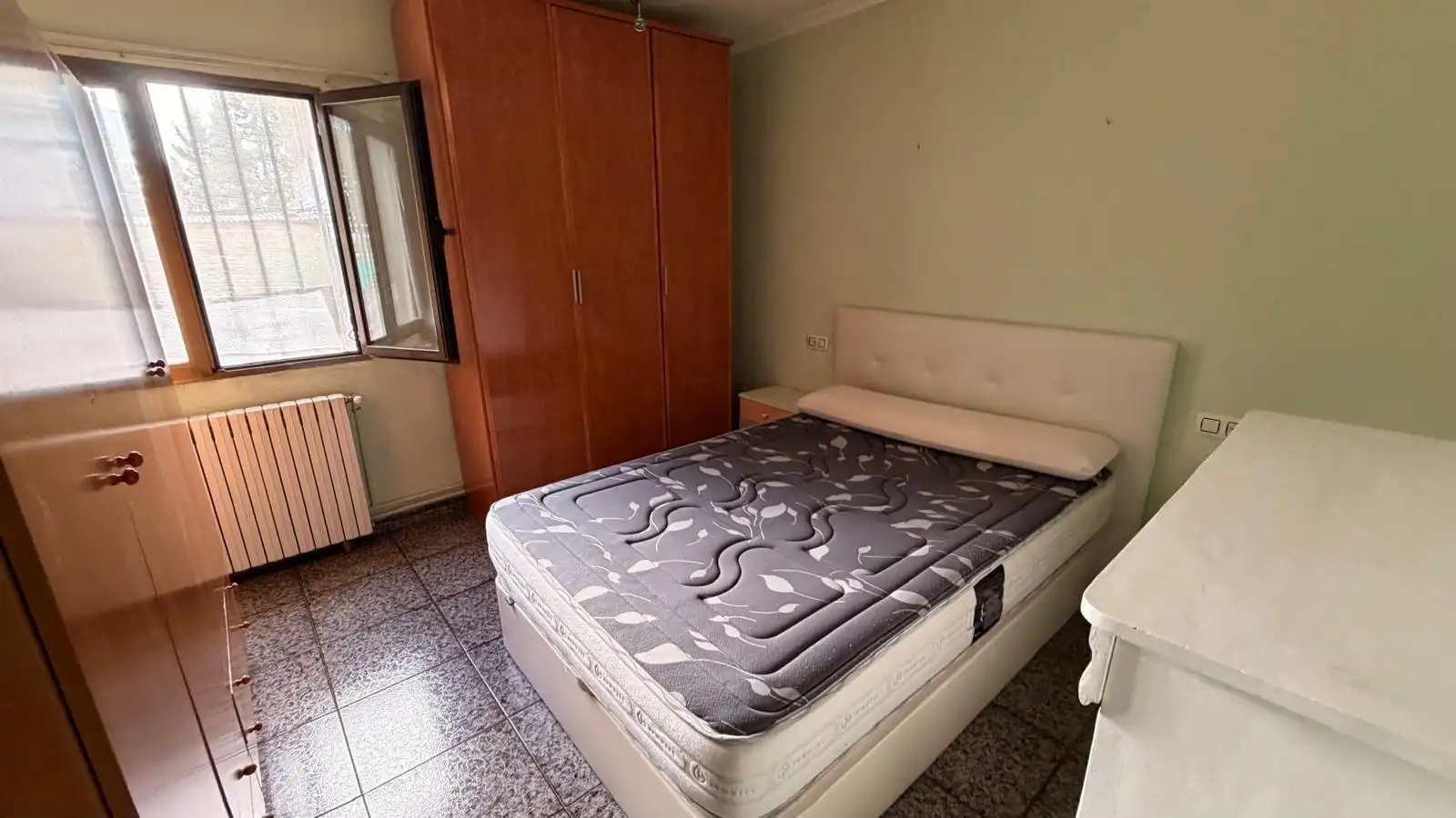 Bedroom of Flat for rent in Almansa, Albacete