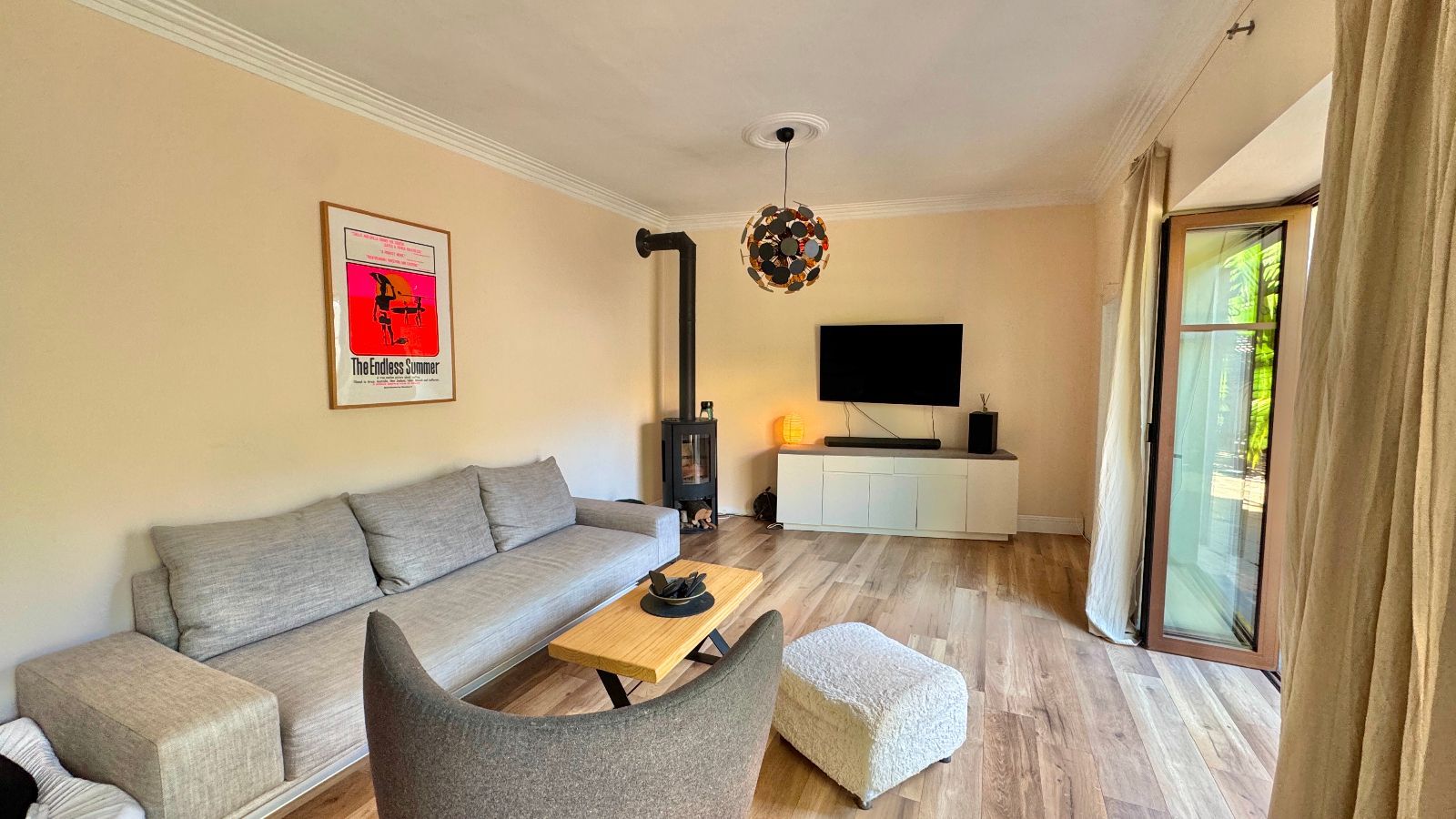 Living room of Single-family semi-detached for sale in Esporles  with Heating, Parquet flooring and Terrace