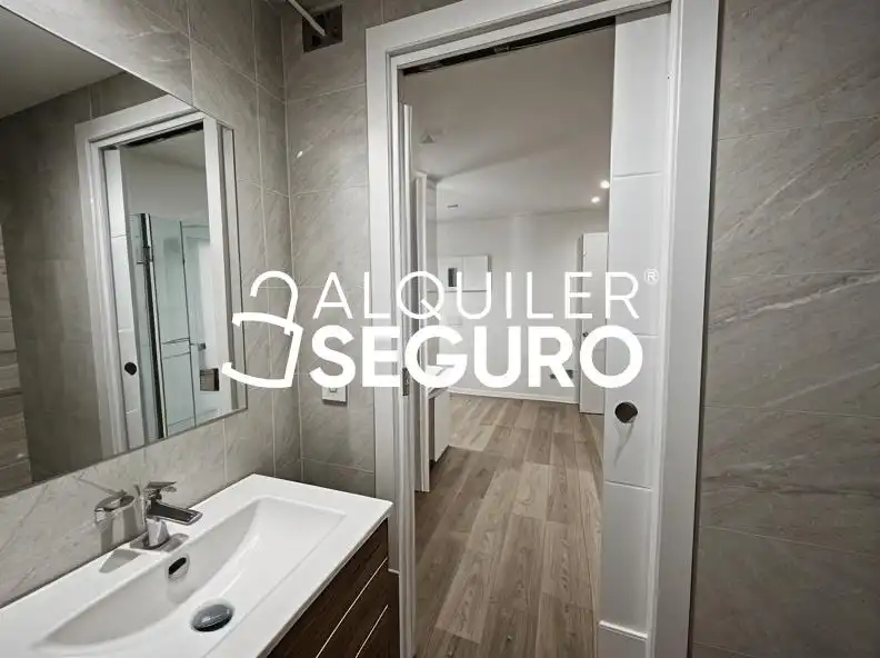 Bany de Àtic de lloguer en Las Rozas de Madrid amb Calefacció i Terrassa