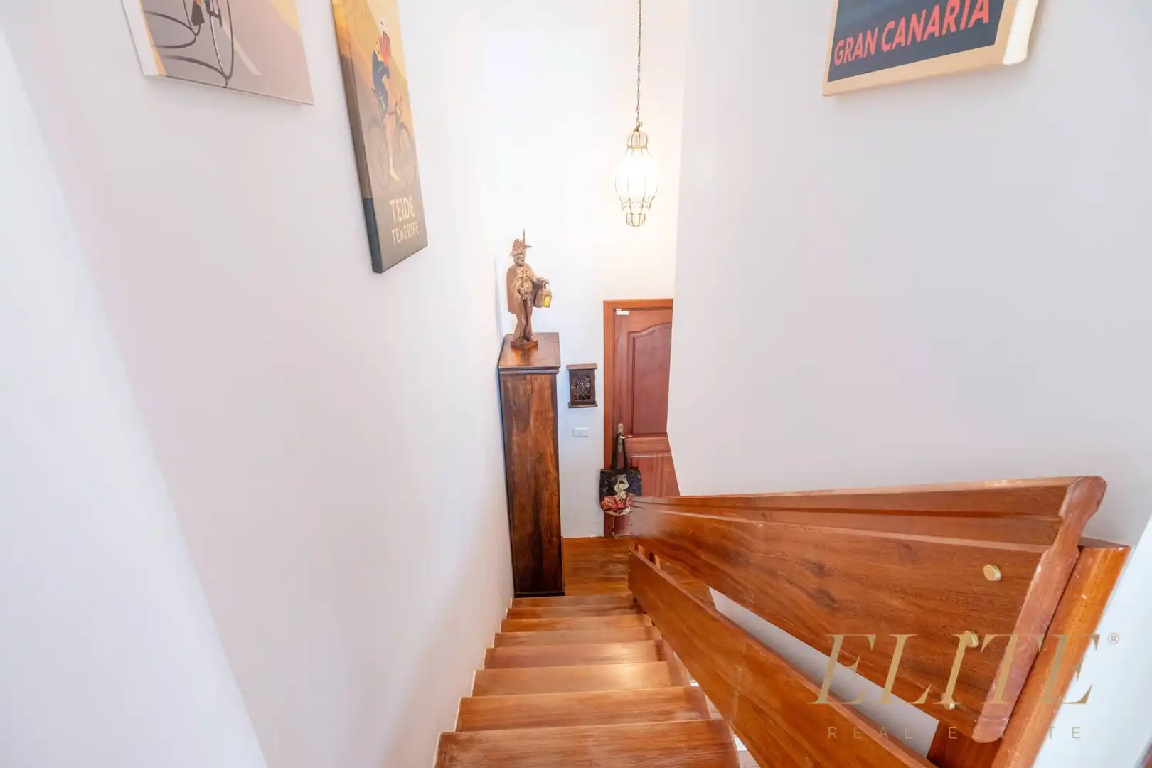 Einfamilien-Reihenhaus zum Verkauf in Mogán mit Klimaanlage, Heizung und Terrasse