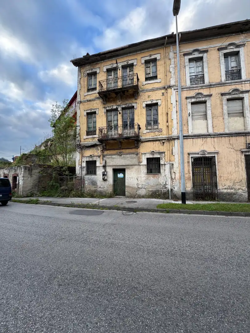 Edifici en venda a Mieres - CS ESTACION FIGAREDO, 16, Santa Marina - Polígono