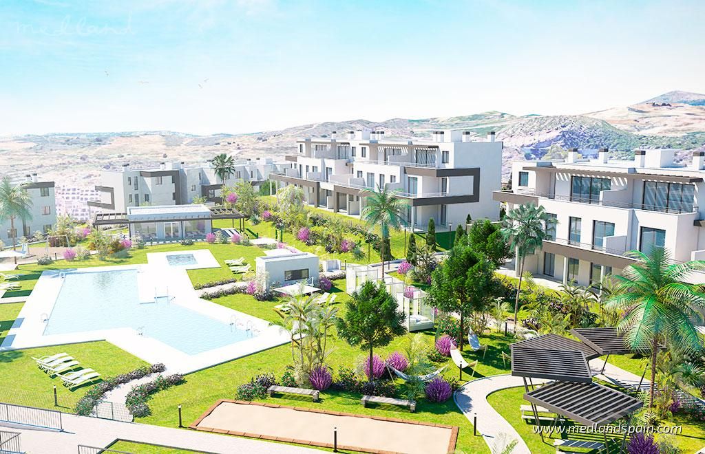 Vista exterior de Apartament en venda en Estepona amb Aire condicionat, Calefacció i Terrassa