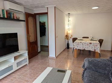 Piso con balcón en venta en Zona Alta