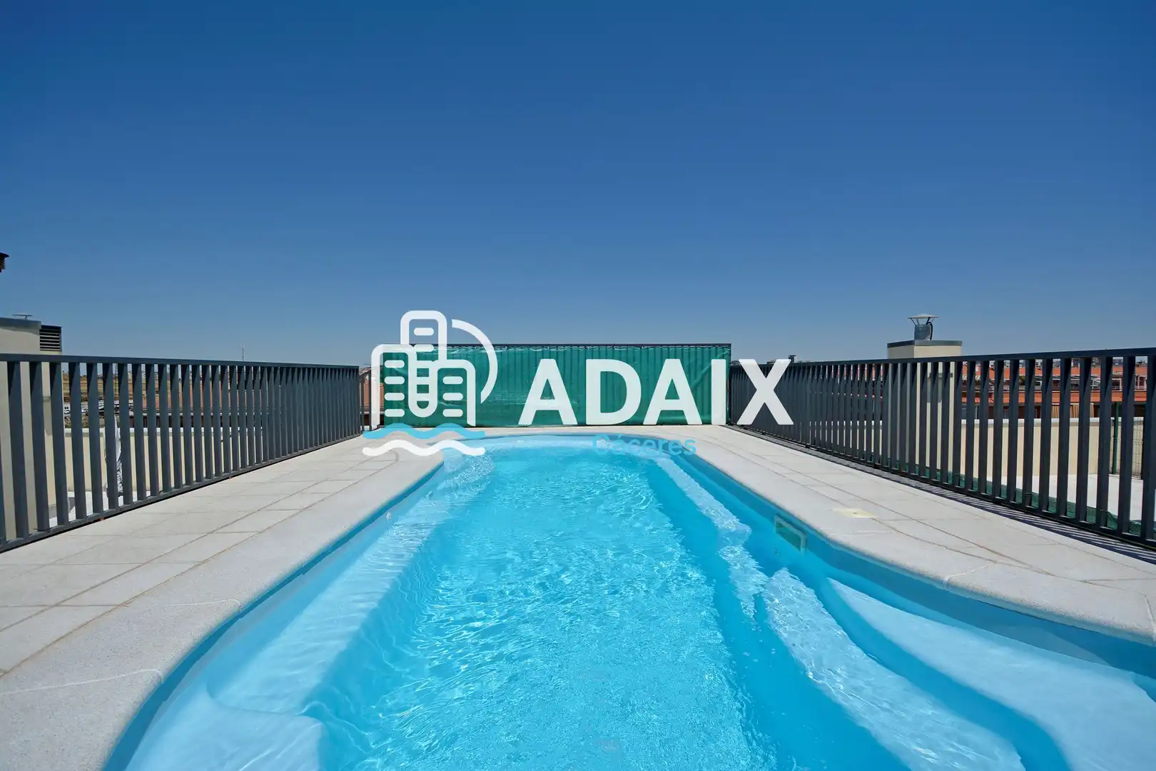 Swimming pool of Flat for sale in Cáceres  with Air Conditioner, Heating and Terrace