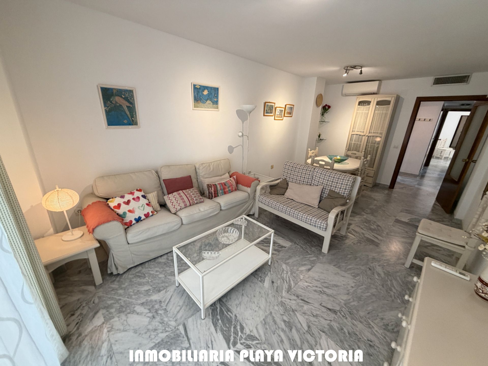 Living room of Flat to rent in  Cádiz Capital  with Air Conditioner, Furnished and Balcony