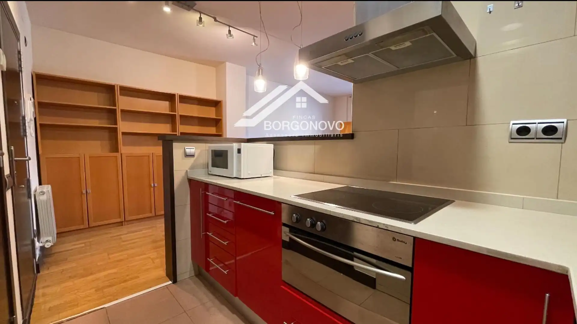 Piso de alquiler en plaza vallvidrera, Vallvidrera - Tibidabo - Les Planes, Sarrià - Sant Gervasi