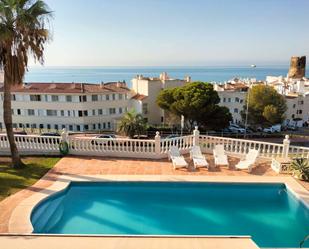 Piscina de Casa o xalet en venda en Benalmádena amb Aire condicionat, Terrassa i Piscina