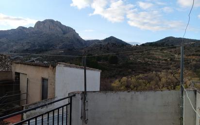 Vista exterior de Casa o xalet en venda en Beniarrés amb Moblat