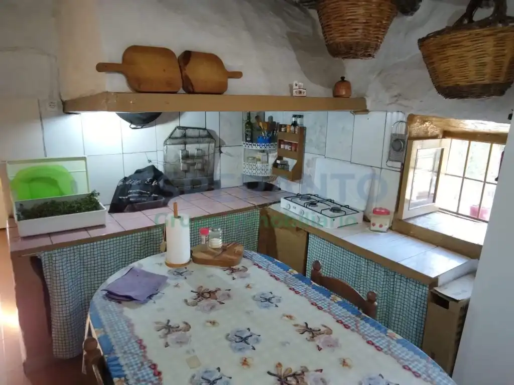 Cuina de Finca rústica en venda en Málaga amb Jardí privat i Piscina