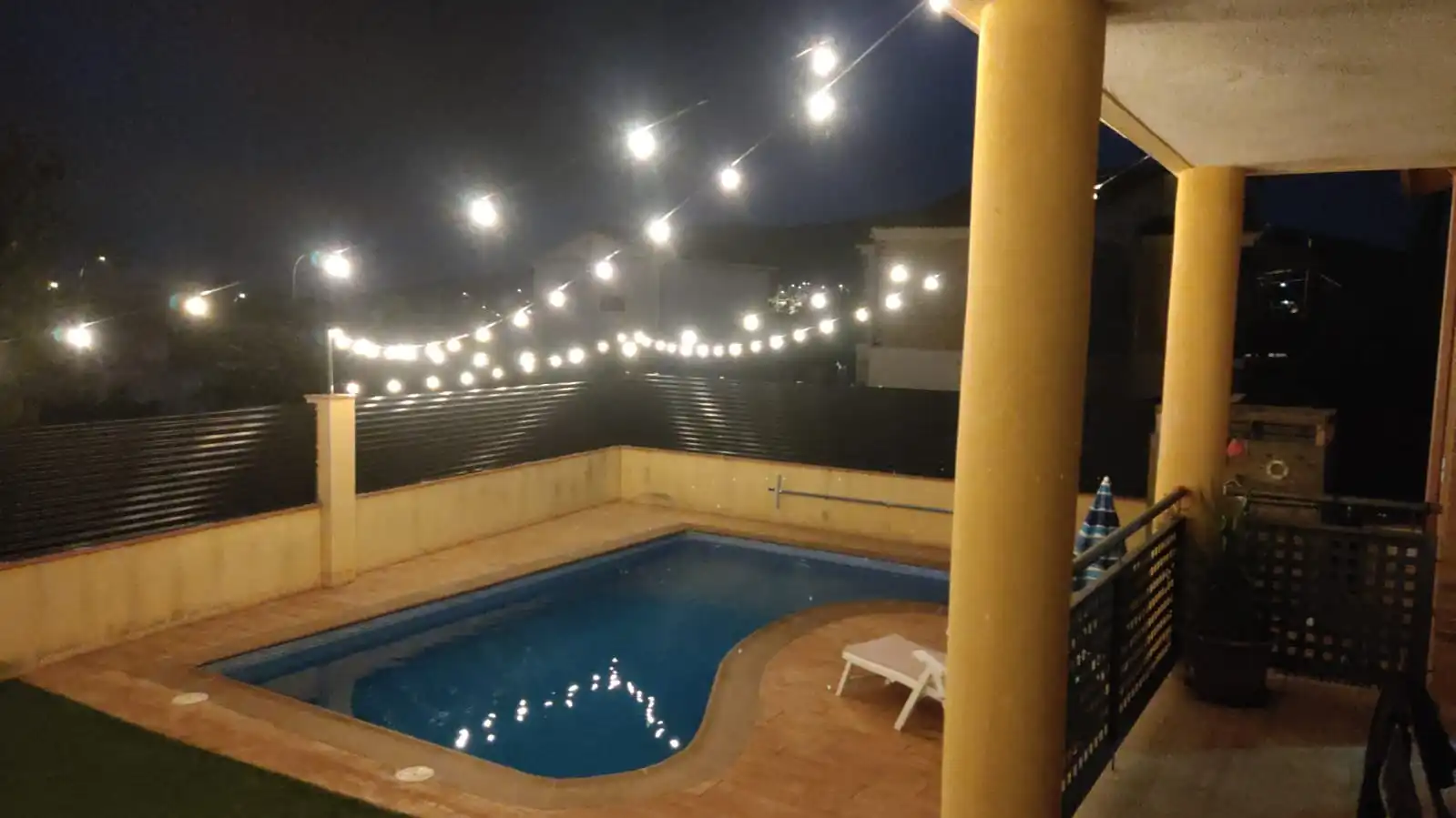 Piscina de Casa o xalet en venda en Albinyana amb Aire condicionat, Calefacció i Jardí privat