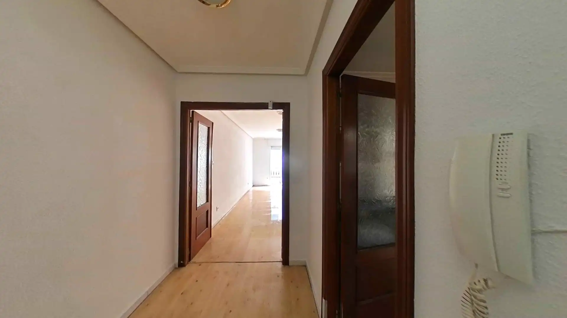 Wohnung zum Verkauf in Benavente mit Heizung, Ofen und Balkon