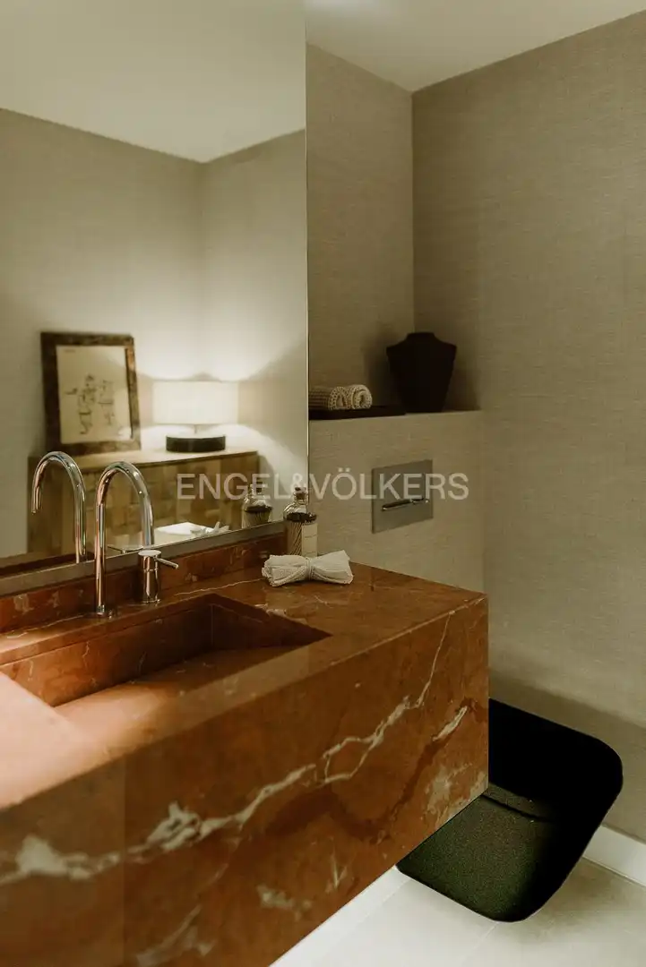 Bathroom of Flat for rent in La Moraleja  with Air Conditioner, Heating and Private garden