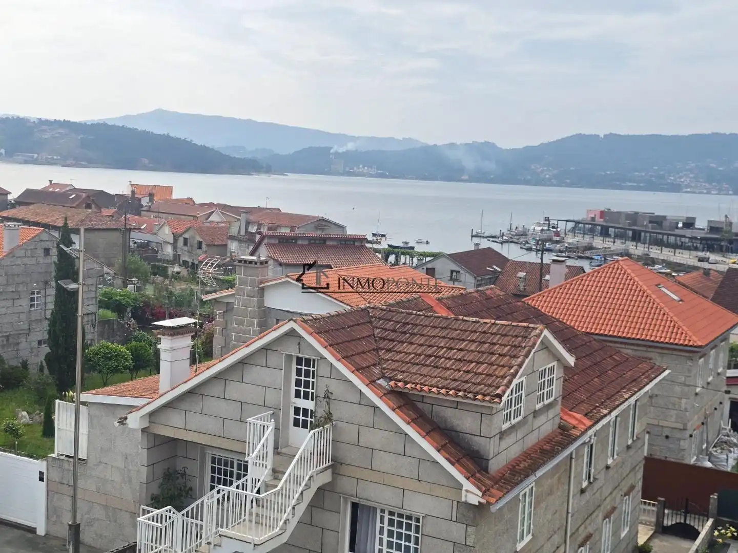 Exterior view of Flat for sale in Poio  with Heating and Storage room