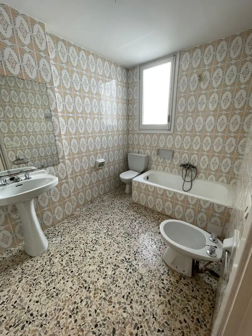 Badezimmer von Wohnung zum Verkauf in Fraga
