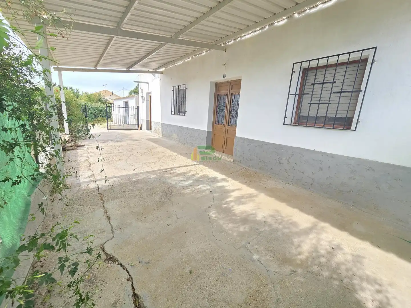 Casa rústica con terraza en venta en cerca del centro, imagen 3