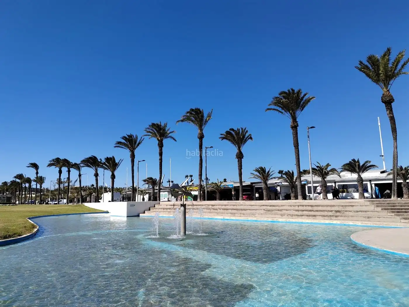 Apartment with pool for sale in Carrer de la Punta del Cavall 16