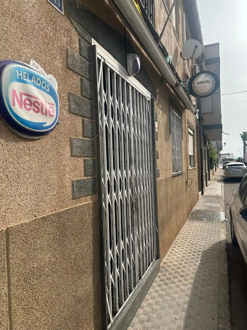 Vista exterior de Local de alquiler en Antella con Aire acondicionado, Calefacción y Terraza