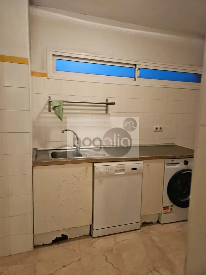 Cocina de Dúplex de alquiler en Sevilla con Aire acondicionado