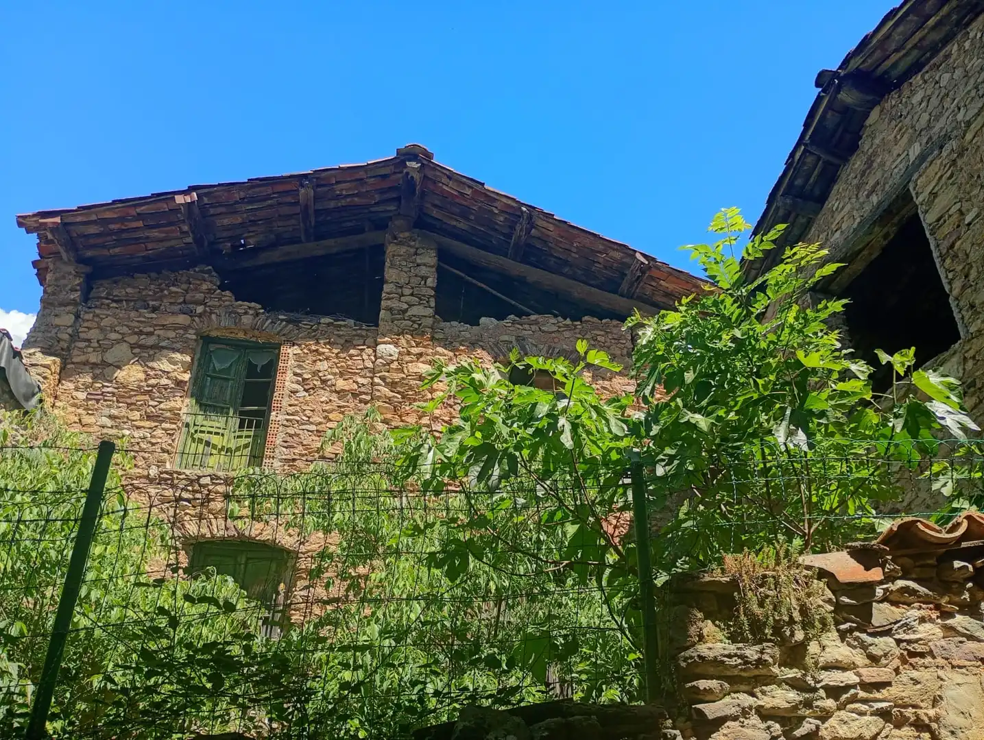 Vista exterior de Casa o xalet en venda en Soriguera amb Terrassa i Traster