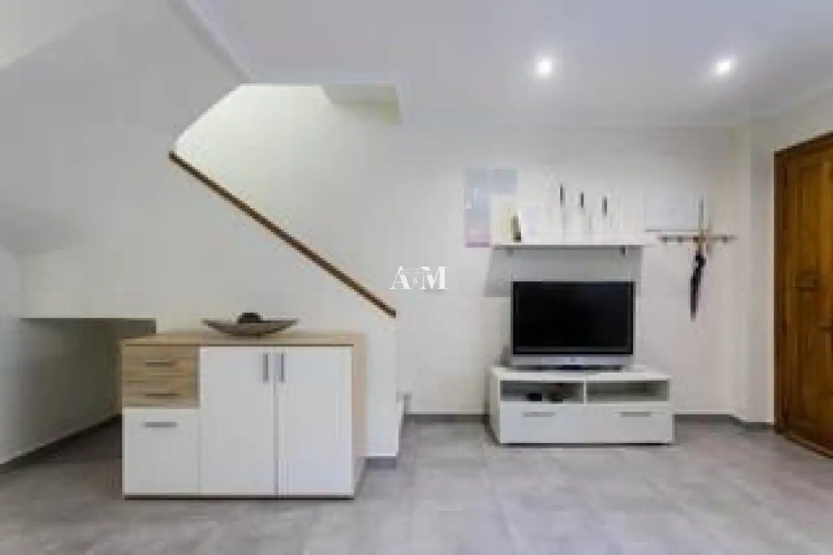 Einfamilien-Reihenhaus zur Miete in Santa Pola mit Klimaanlage, Heizung und Privatgarten