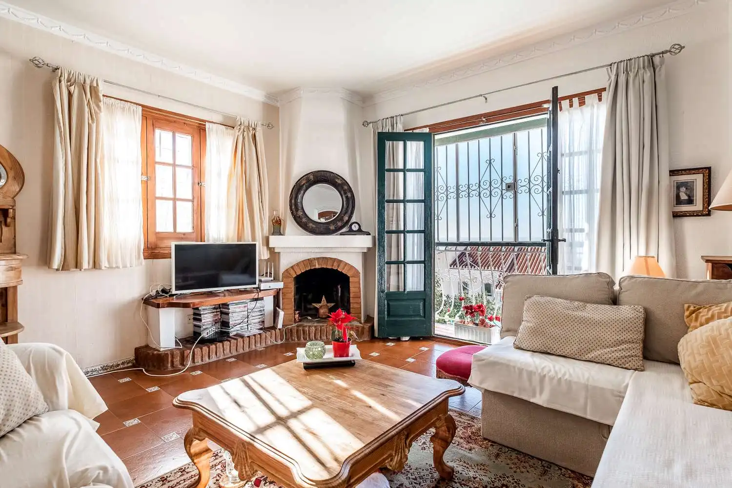 Casa o chalet en venta en Avda Pescia - Ctra de Frigiliana