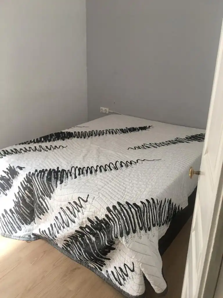 Piso de alquiler en Carrer de la Independència, El Camp de l'Arpa del Clot