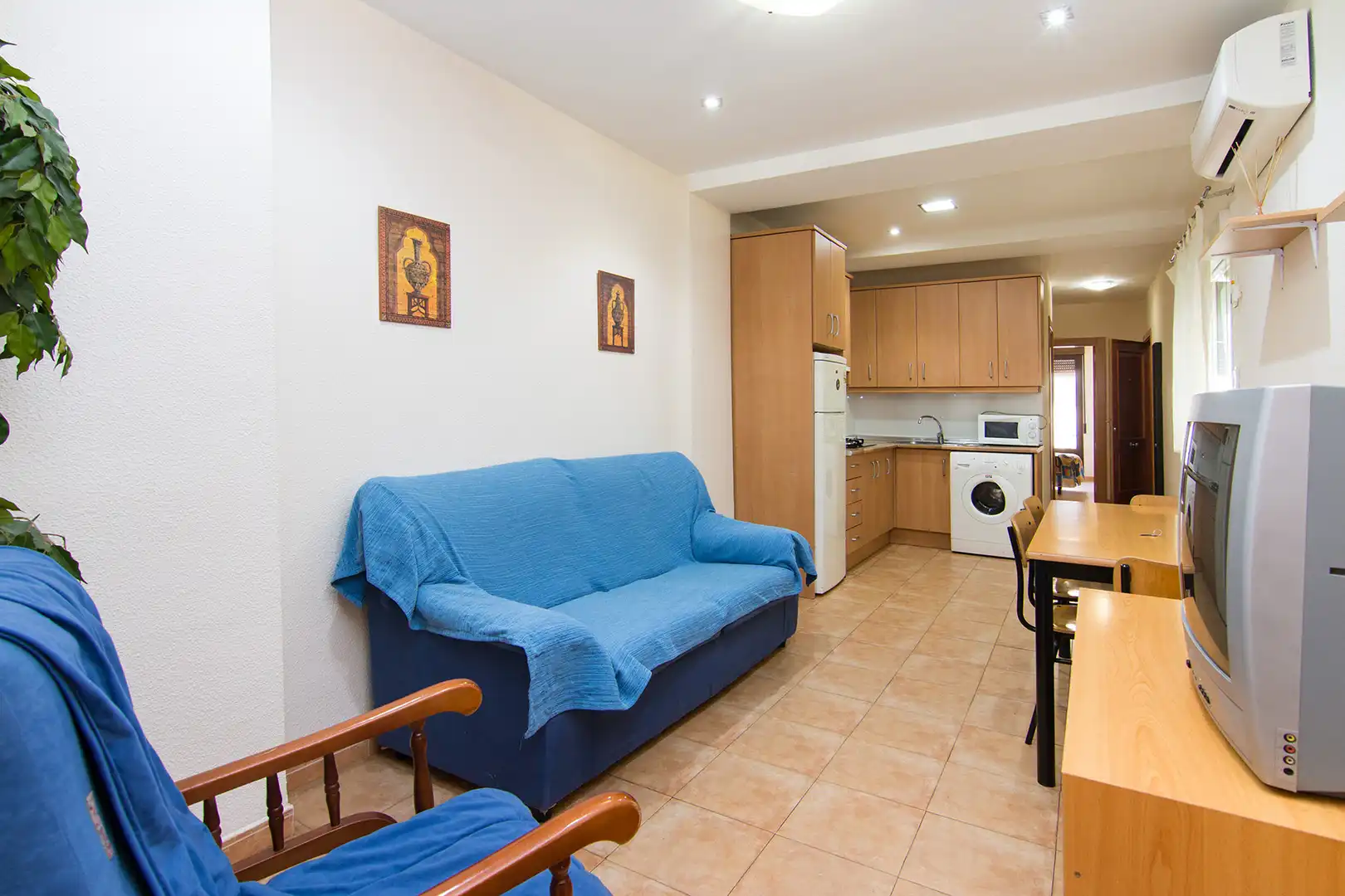 Living room of Buildings for sale in Granada