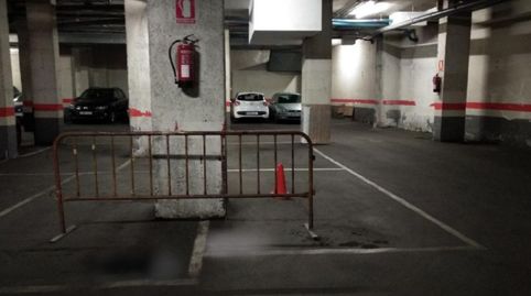 Foto 5 de Garaje en venta en Riera Blanca, Santa Eulàlia, L'Hospitalet de Llobregat