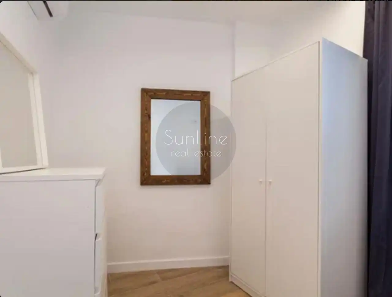 Habitación de Dúplex de alquiler en Valencia con Aire acondicionado, Terraza y Amueblado