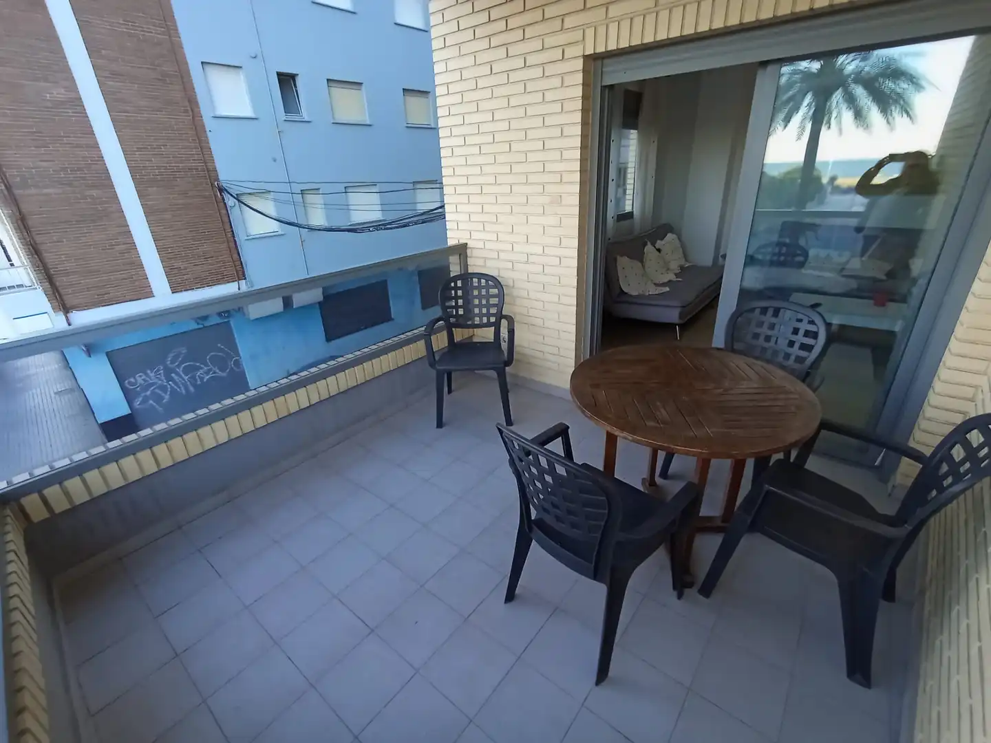 Piso con terraza en venta en Carrer de Catalunya, imagen 2