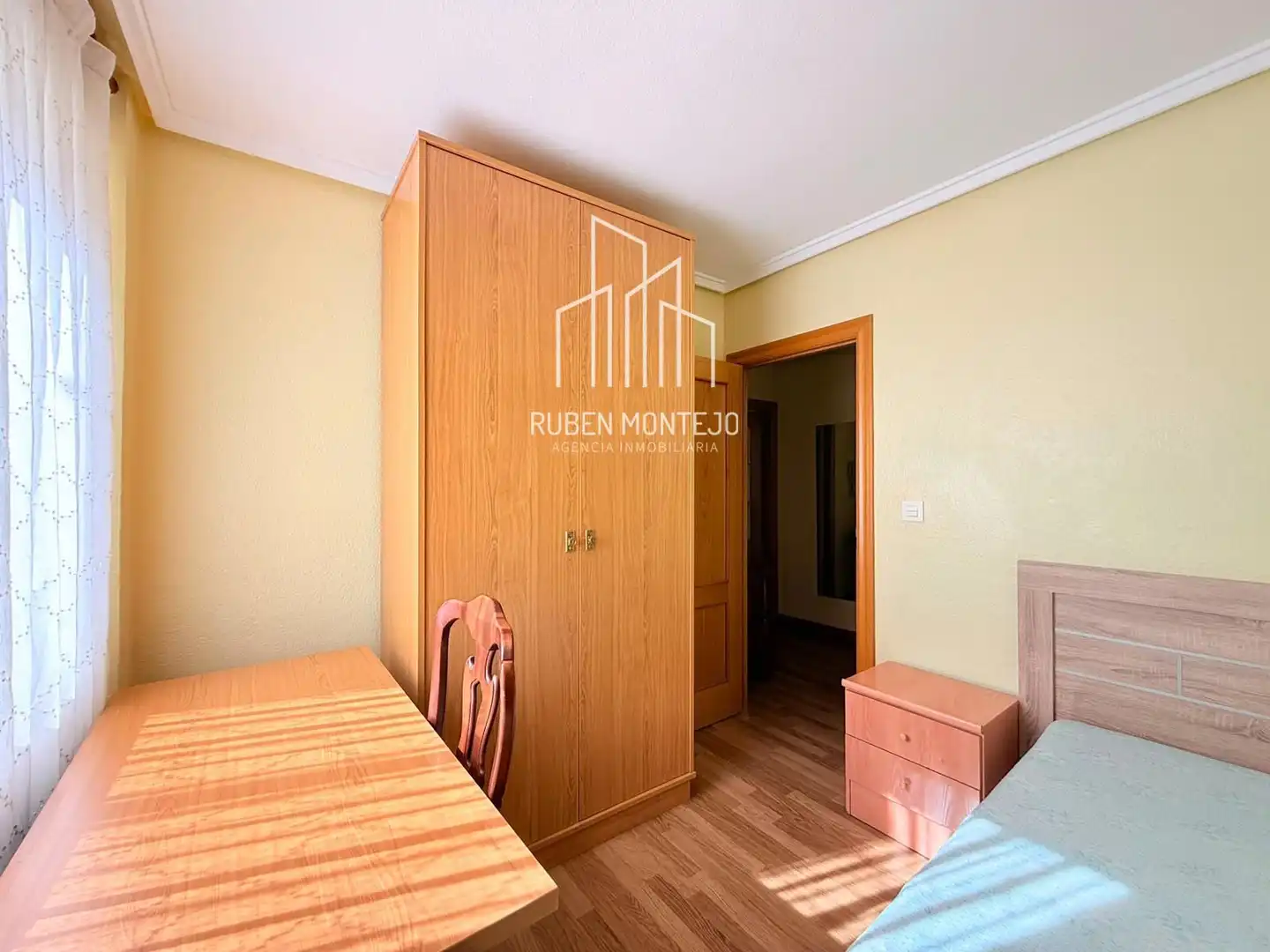Habitación de Piso de alquiler en Salamanca con Calefacción, Terraza y Horno