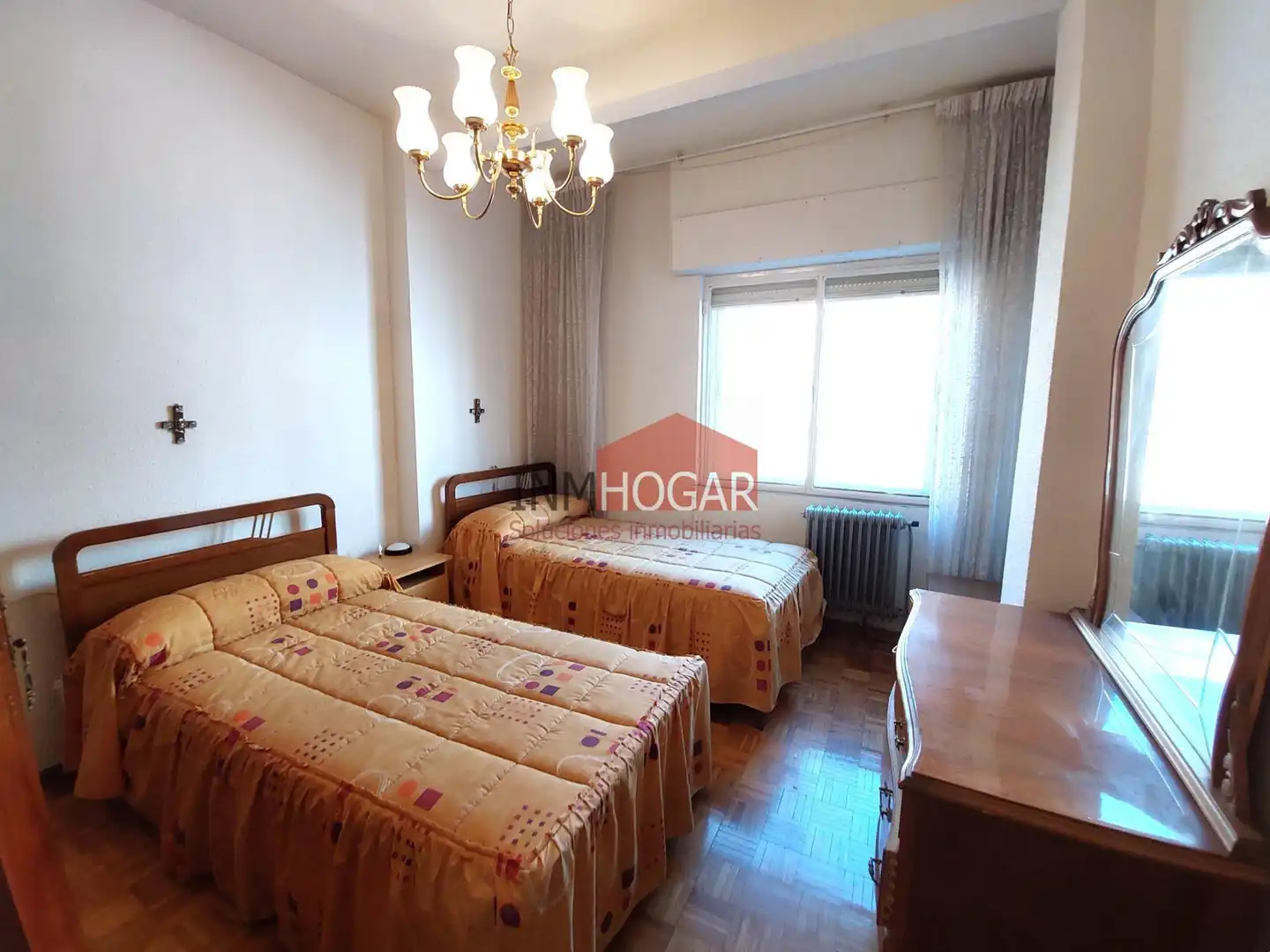 Bedroom of Flat for sale in Ávila  with Heating, Parquet flooring and Terrace