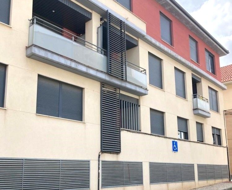 Vista exterior de Pis en venda en Cadrete