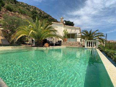 Villa mit Garten zum Verkauf in Nord