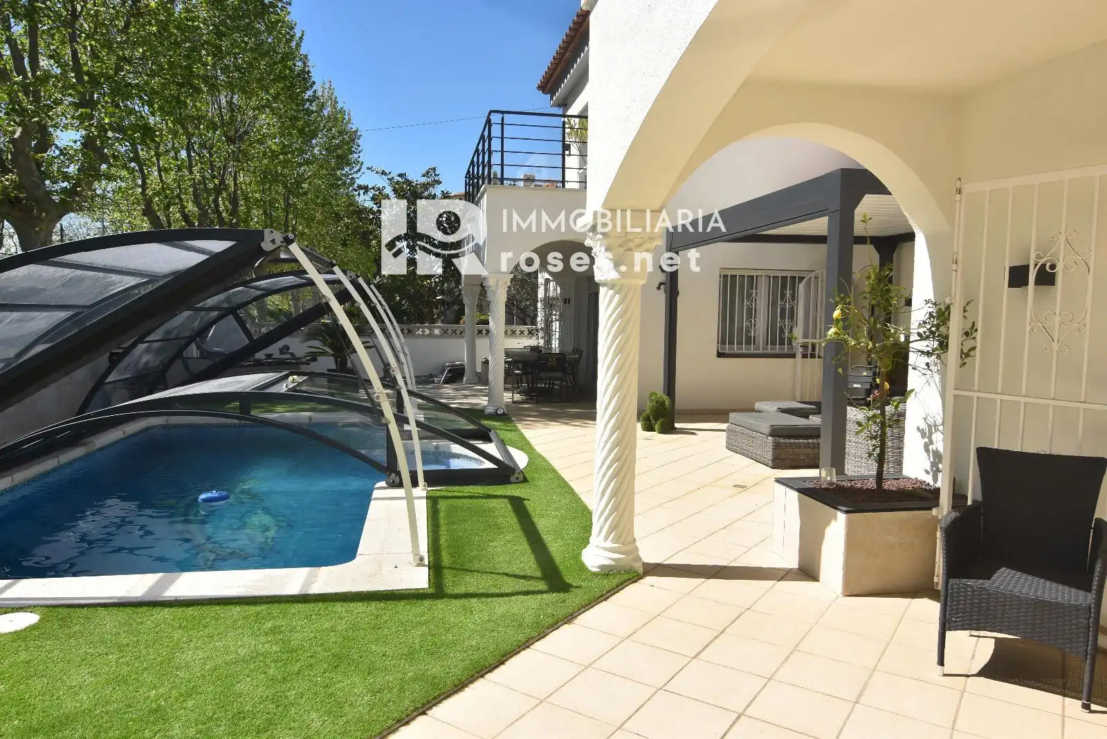Piscina de Casa o xalet en venda en Empuriabrava amb Aire condicionat, Calefacció i Piscina