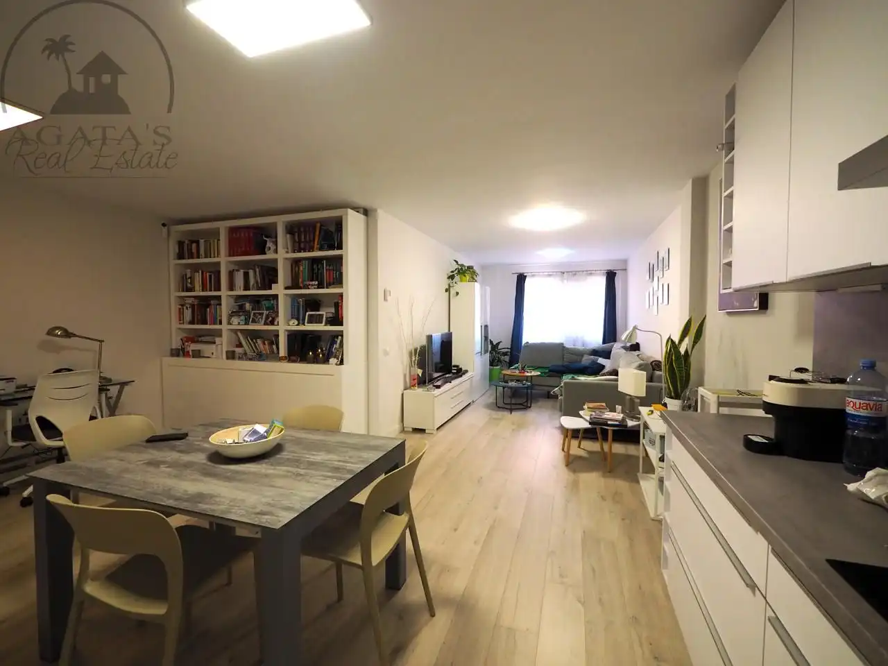 Sala de estar de Piso en venta en Los Realejos con Trastero y Amueblado