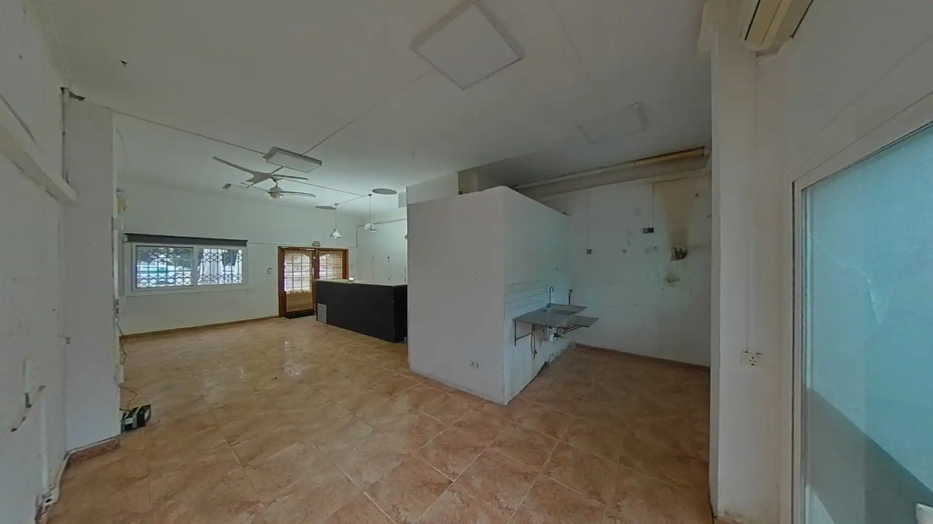 Local comercial en venda a TELEGRAF