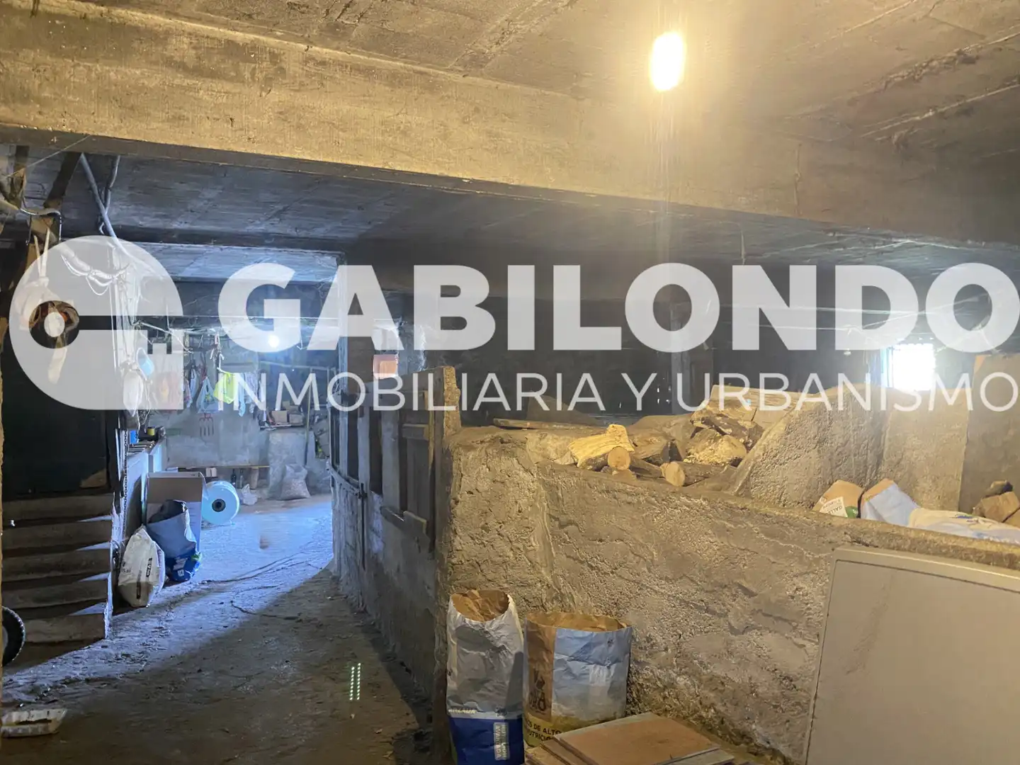 Casa adosada en venta en Elgoibar con Jardín privado, Trastero y Horno
