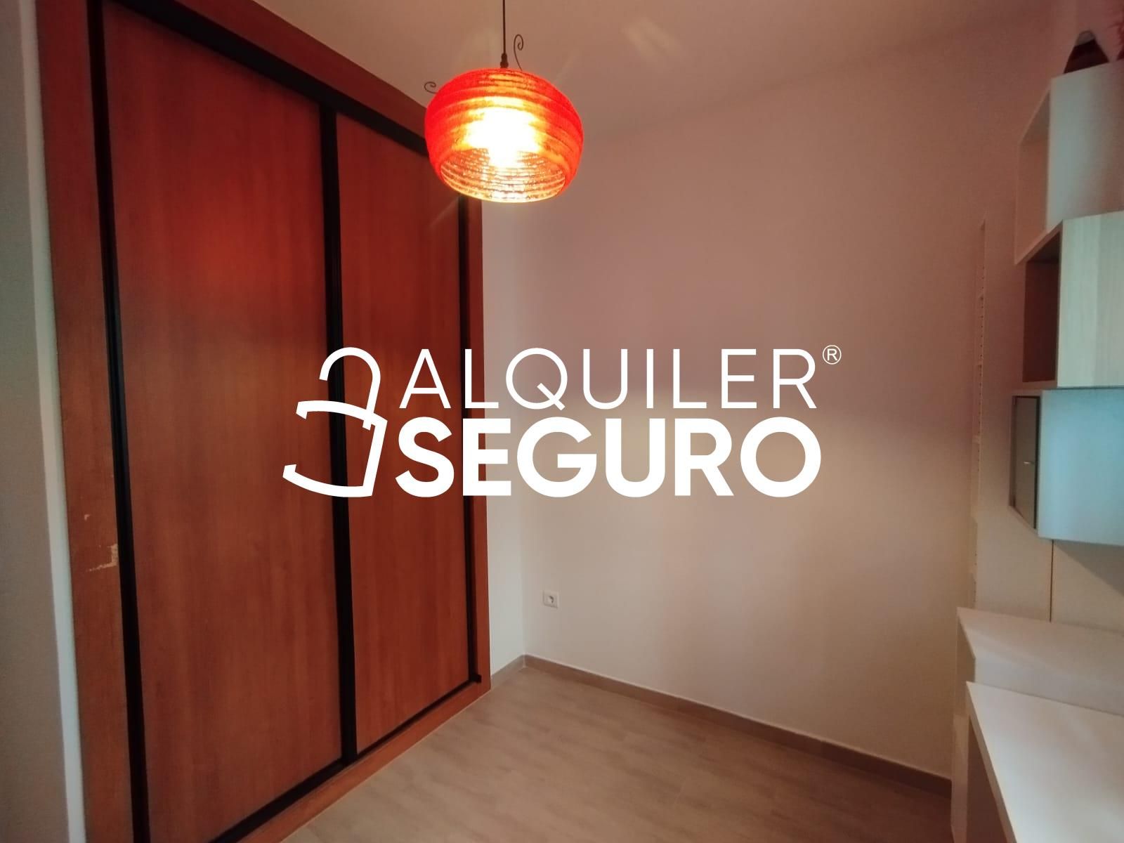 Bedroom of Flat for rent in Fuengirola  with Air Conditioner, Terrace and Furnished