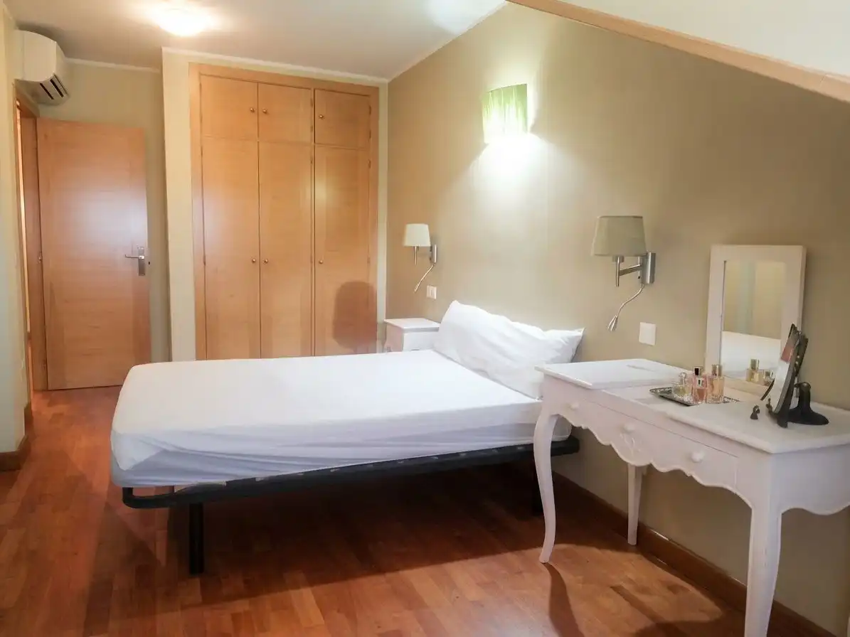 Appartamento con terrazza in vendita a Torrecaballeros, imagen 8