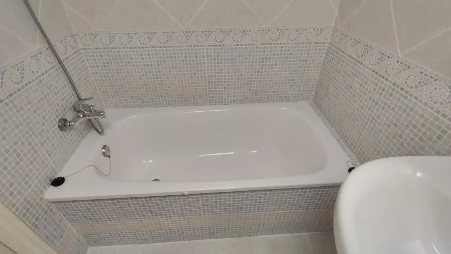 Baño de Piso de alquiler en Córdoba con Aire acondicionado