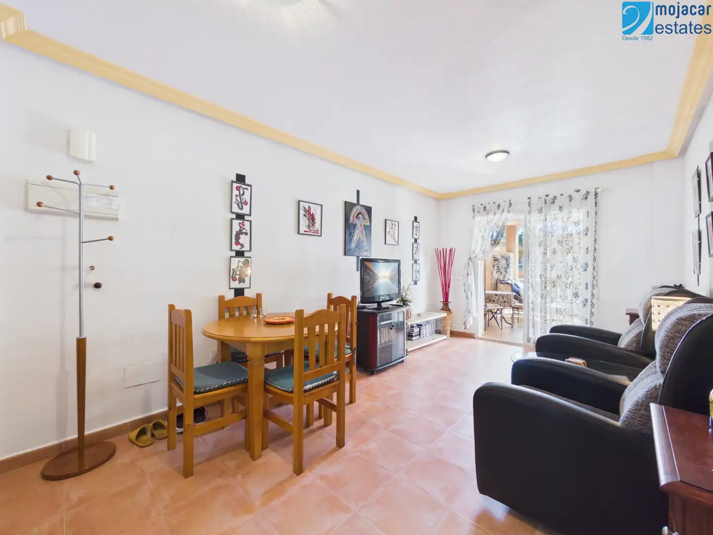 Apartment with pool for sale in Avenida del Mar 27, imagen 3