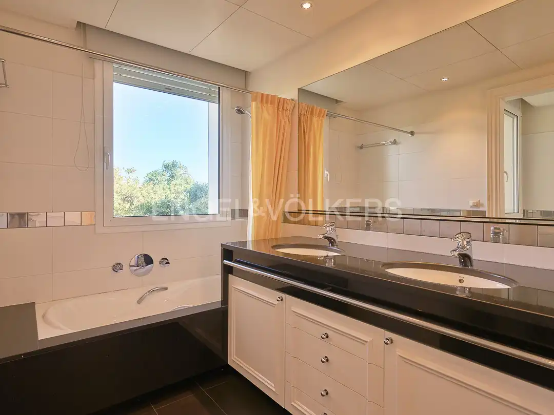 Bathroom of Country homes for sale in Sitges  with Air Conditioner, Heating and Private garden