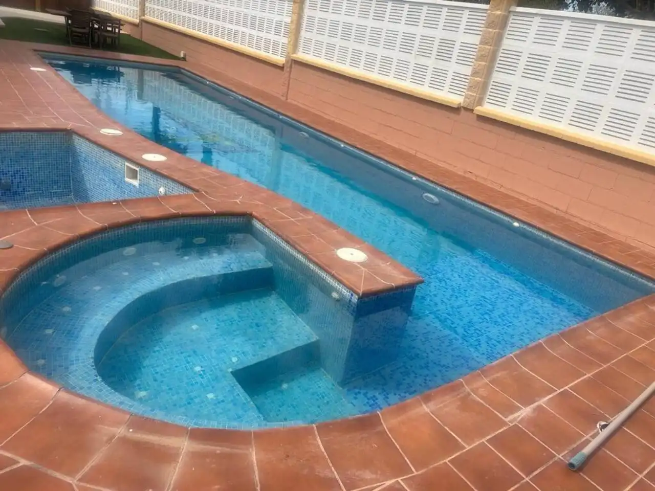 Piscina de Casa o chalet en venta en El Ejido con Aire acondicionado, Calefacción y Jardín privado