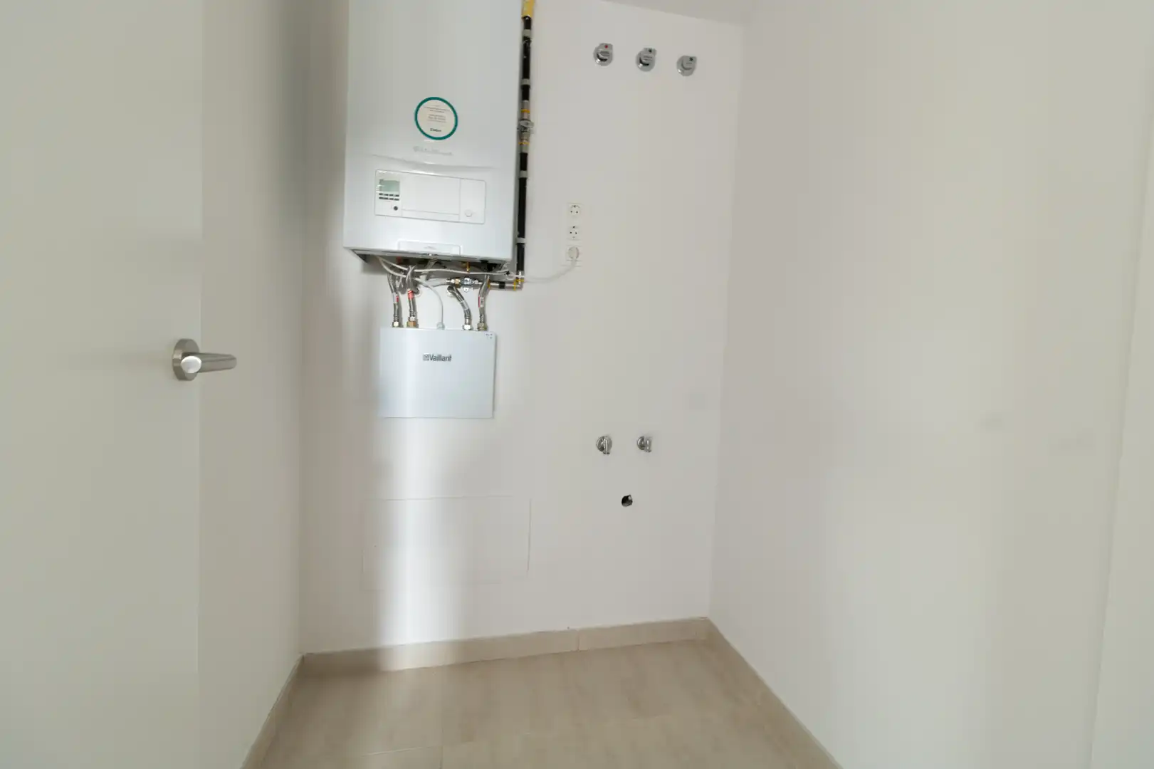 Baño de Piso en venta en Girona con Aire acondicionado, Calefacción y Parquet