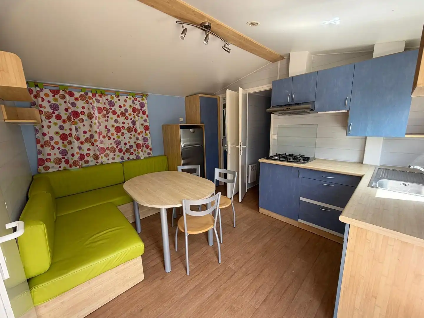 Cocina de Casa o chalet en venta en Casar de Cáceres con Aire acondicionado, Calefacción y Terraza